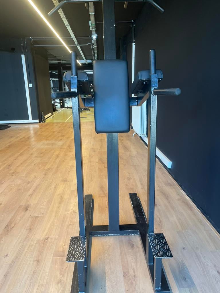 Pull up permet de lever les jambes, Enlèvement, Utilisé