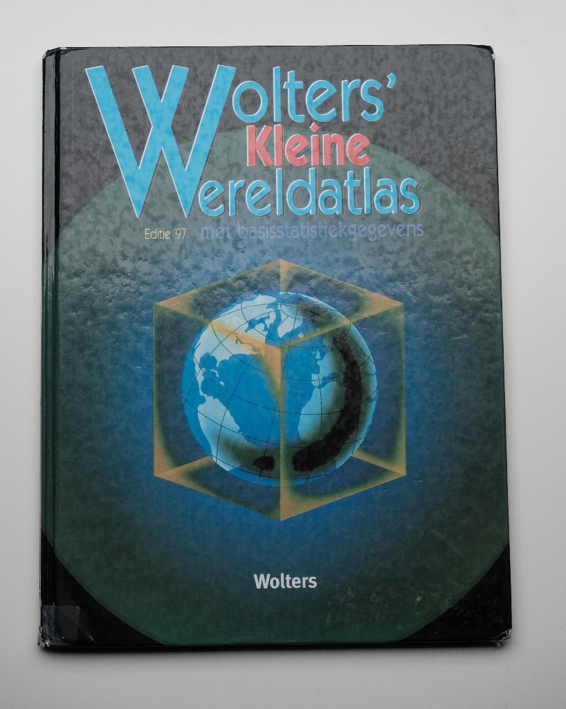 Wolters' Kleine Wereldatlas, Boeken, 1800 tot 2000, Wereld, Ophalen, Gelezen
