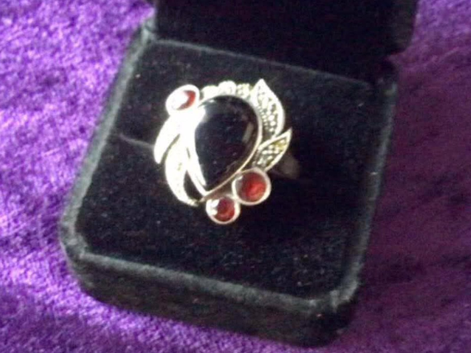 Bague argent massif avec pierre taille 54 prix 75€, Bijoux, Sacs & Beauté, Bagues, Enlèvement ou Envoi, Comme neuf