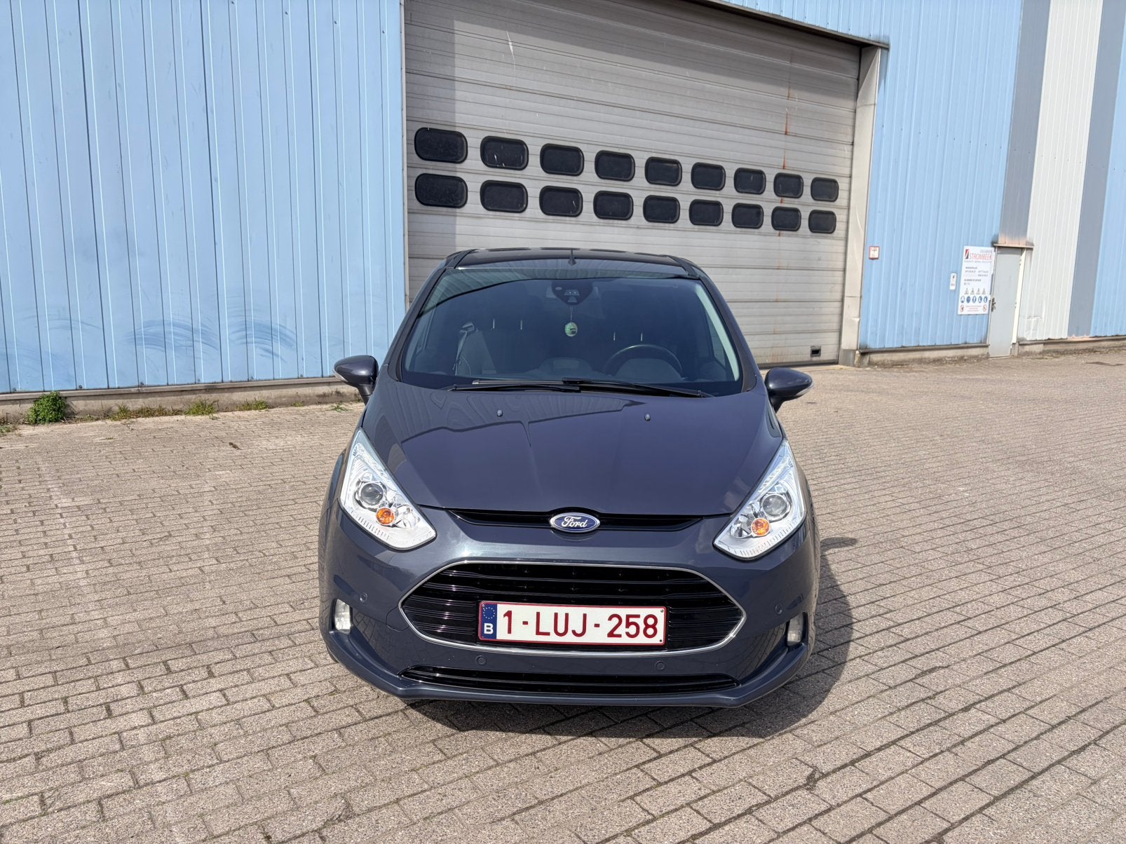 Ford B-Max 1.0 EcoBoost Titanium S, Achat, 998 cm³, Détection des panneaux routiers, Entretenue par le concessionnaire