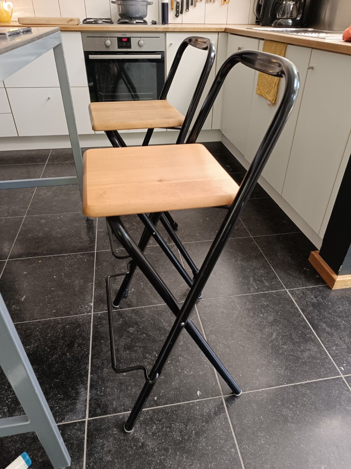 ikea Dennis barkrukken, Ophalen