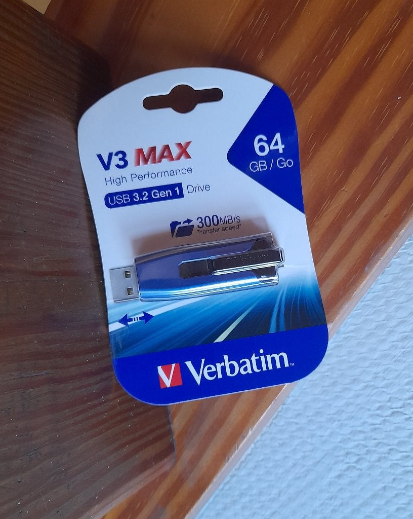 Clé  USB neuve 64go et 300 MB, Informatique & Logiciels, Enlèvement, Neuf, Verbatim, 64 GB