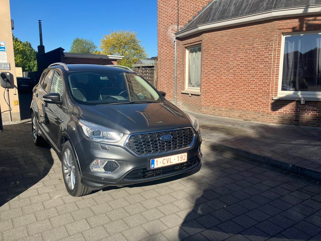 FORD KUGA VIGNALE 2019 met maar 27000 km, Auto's, Voorwielaandrijving, 1498 cc, 2000 kg, 180 g/km