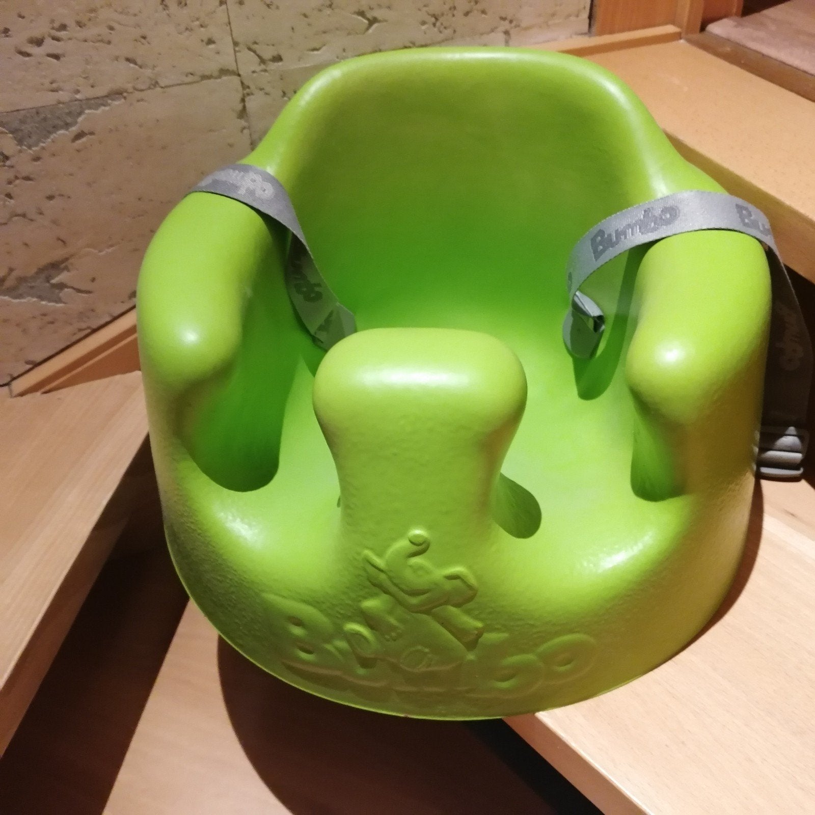 Bumbo avec sangle, Enlèvement