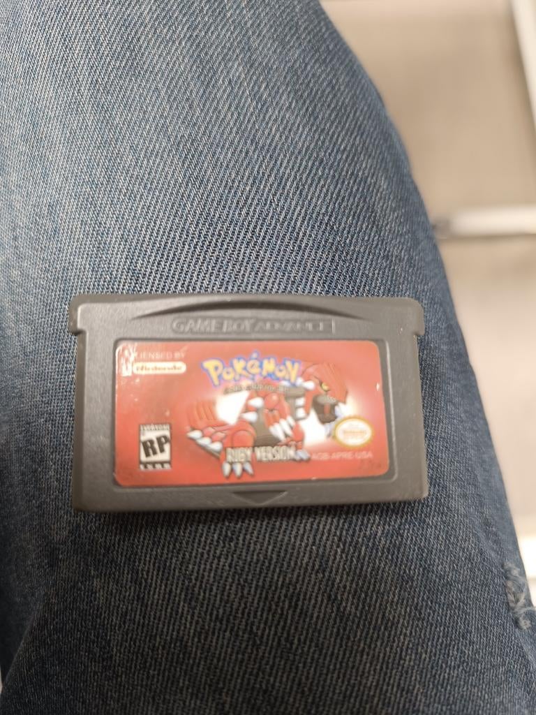 Game Boy Pokemon, Ophalen