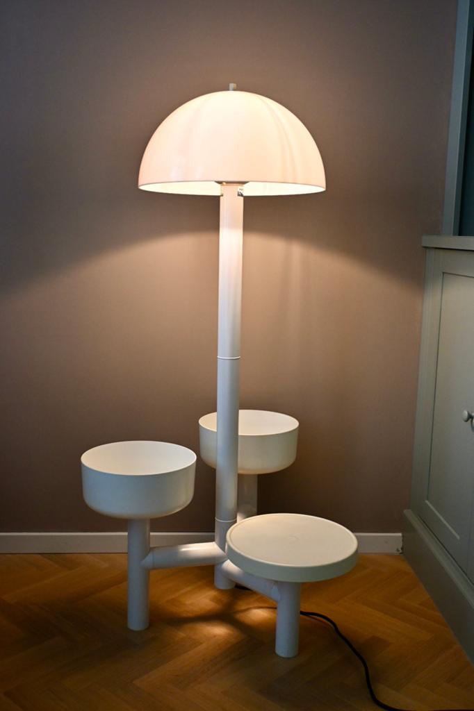 Vloerlamp Ypma BV ‘Chantal’ met plantenhouders space age 70s, Huis en Inrichting, Lampen | Vloerlampen, Ophalen, Zo goed als nieuw