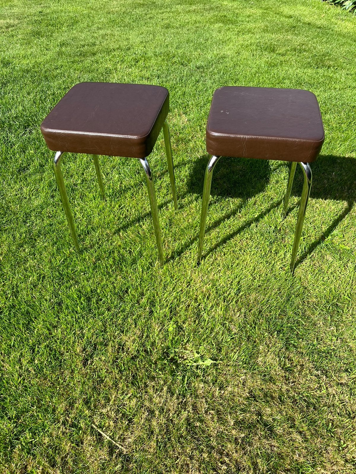 Tabouret, Ophalen, Zo goed als nieuw