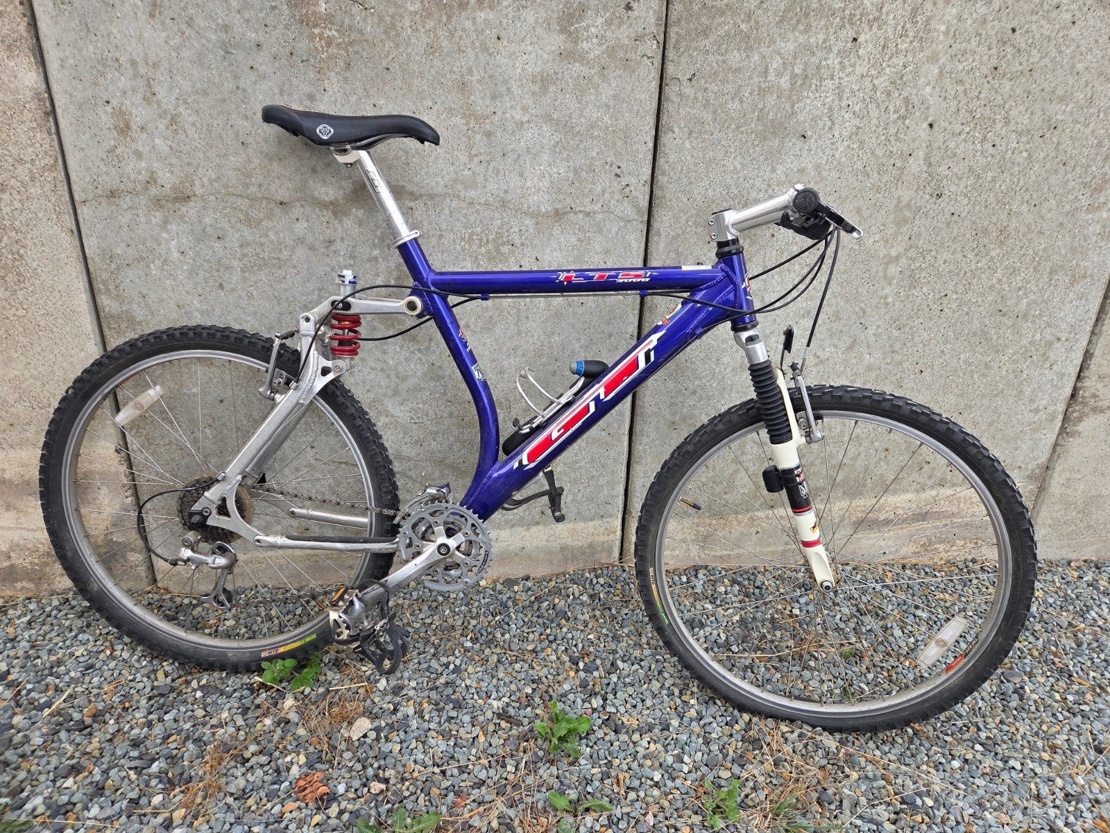 VTT GT Aluminium Vintage à réparer, Vélos & Vélomoteurs, Frein sur jante, Enlèvement, Utilisé, Plus de 20 vitesses