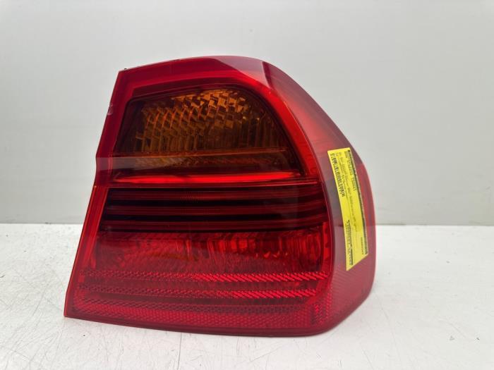 Achterlicht rechts van een BMW 3-Serie, Gebruikt, -, -, Ophalen of Verzenden