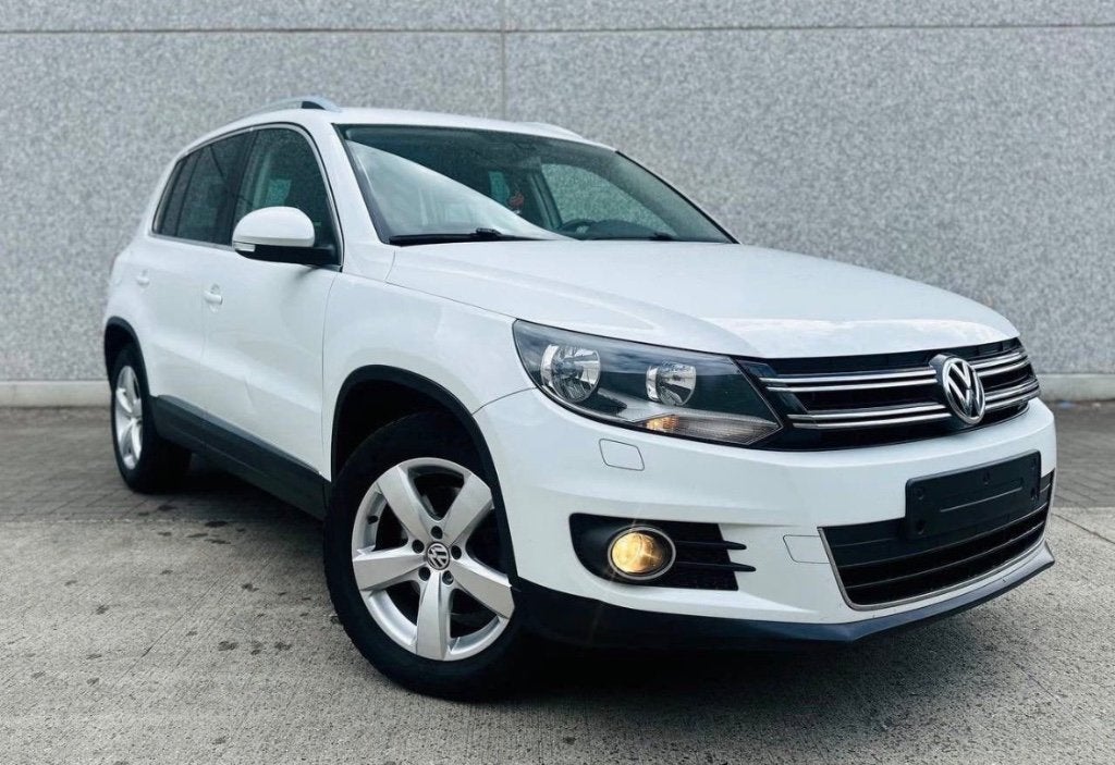 VW Tiguan 1.4 TSI 122PK BMT Sport & Style FULL OPTION!, Auto's, Euro 5, 4 cilinders, Alcantara, Wit