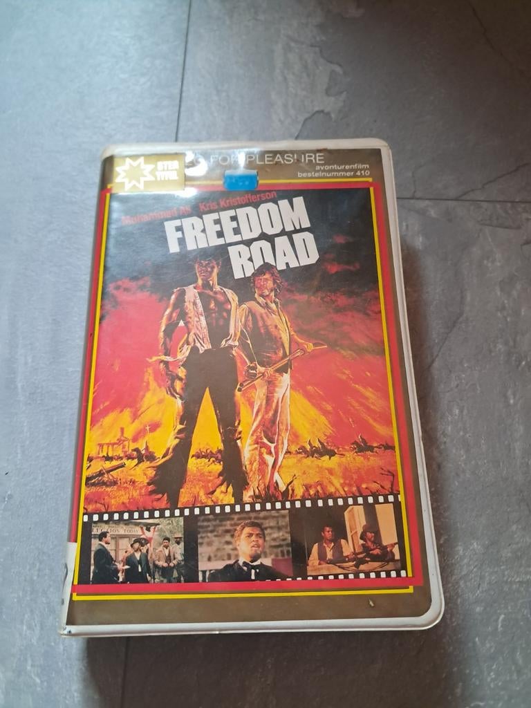 BETAMAX: Freedom road, Cd's en Dvd's, VHS | Film, Ophalen