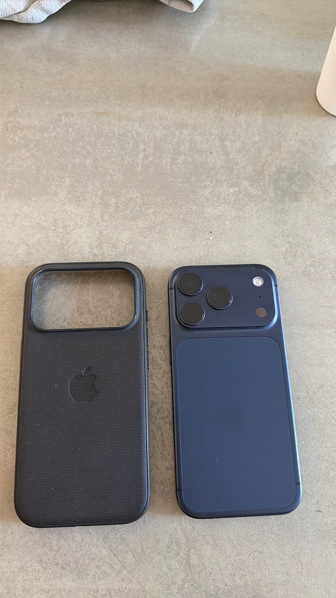 Iphone 17 pro max, Ophalen, IPhone 17, Blauw, Zo goed als nieuw