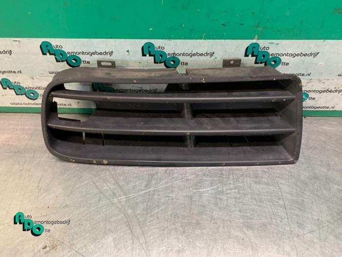 Bumper Rooster van een Volkswagen Golf (Golf 97-), Gebruikt, -, Volkswagen, -
