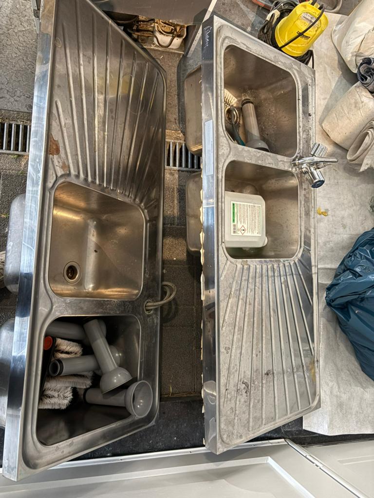 2 gebruikte inoxen wasbakken, Huis en Inrichting, Ophalen, Gebruikt, Inox