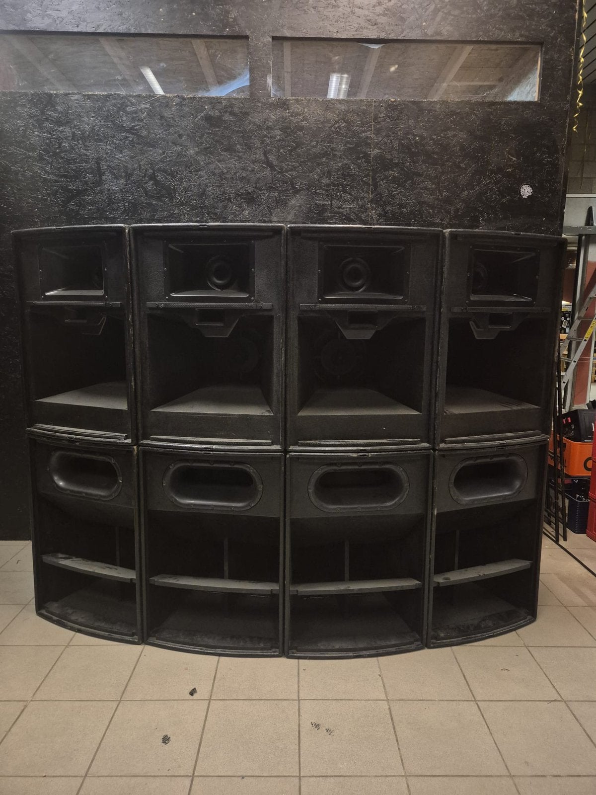 Martin audio w8c & w8cs, Audio, Tv en Foto, Gebruikt, Inclusief standaarden, Center speaker, Ophalen