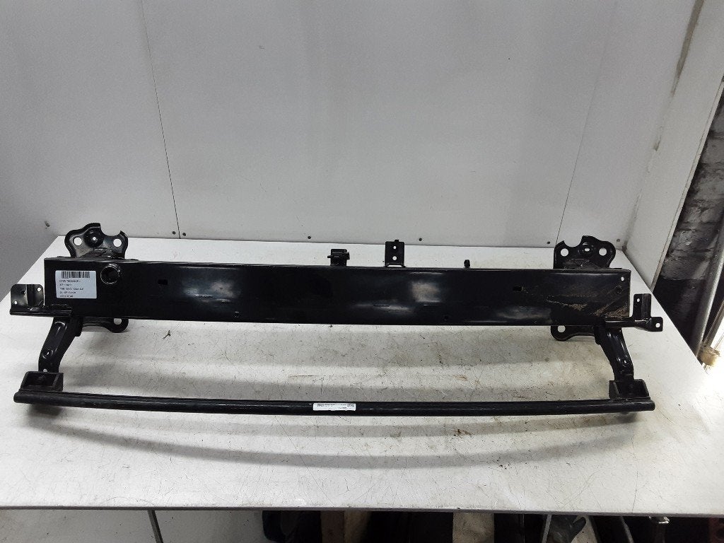 BUMPERBALK VOOR Hyundai Tucson (TL) (01-2015/05-2023), Hyundai Motor Deutschland GmbH, Gebruikt, Kaiserleipromenade 5
63067  Offenbach am Main, DE