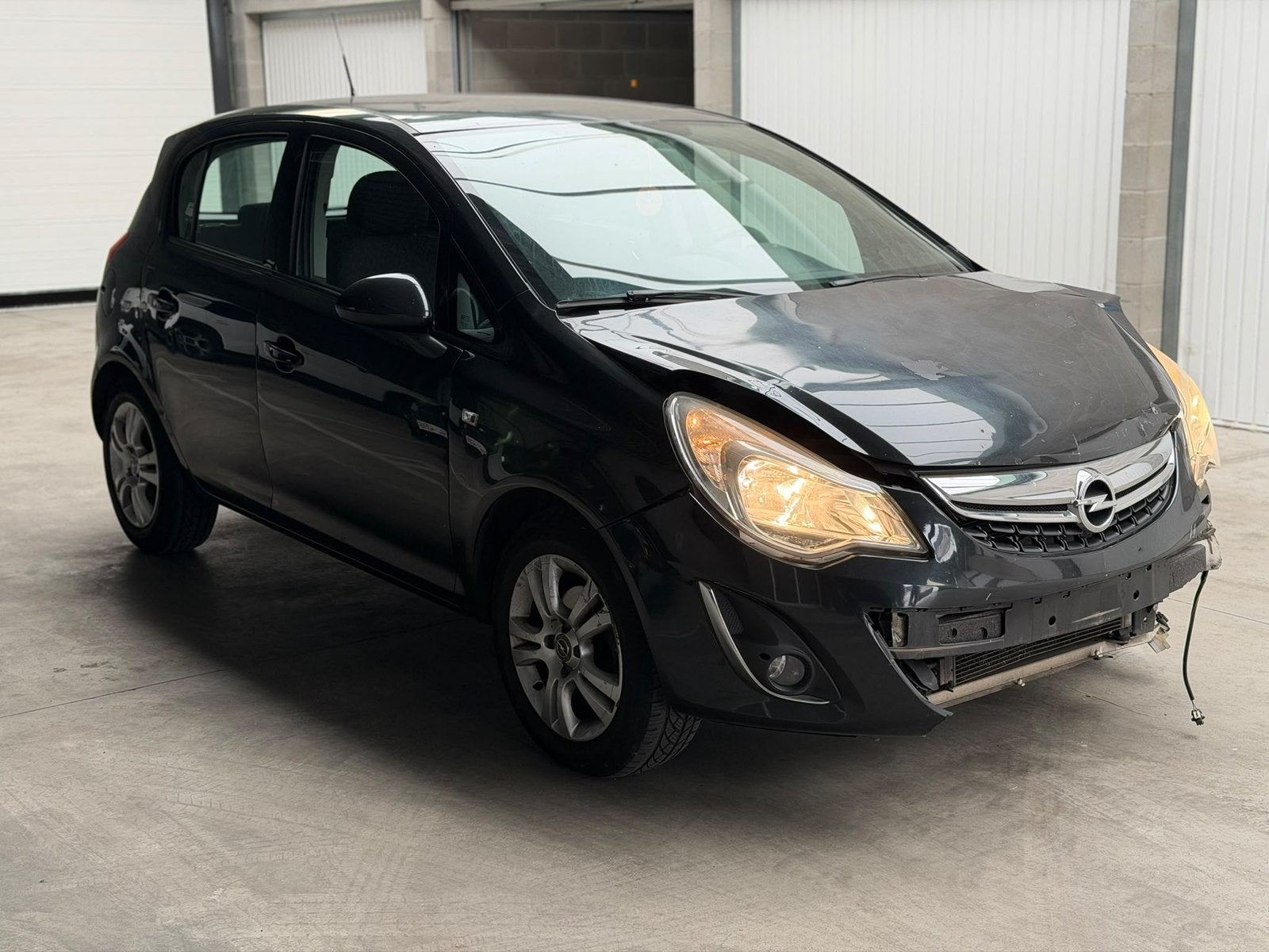 OPEL CORSA| SCHADE| MOET ZO SNEL MOGELIJK WEG, Auto's, Particulier, Te koop, Corsa