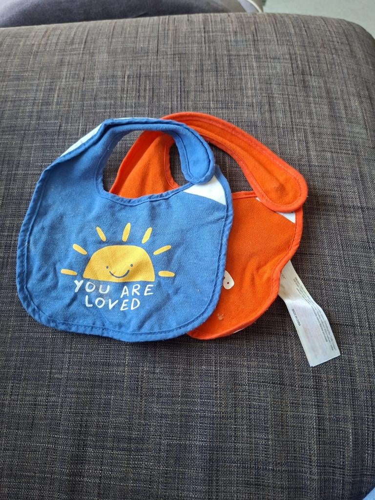 Slabbertjes 2 stuks, Kinderen en Baby's, Babykleding | Baby-zwemkleding, Ophalen