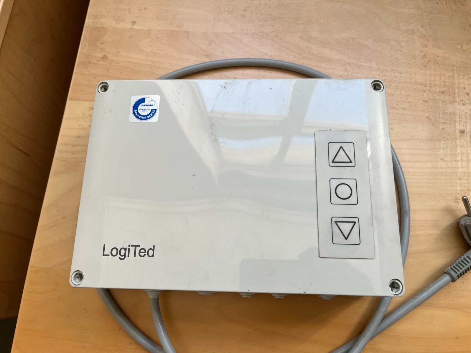 LogiTed Regeling voor automatische deur, Kunststof, Garagedeur, Ophalen of Verzenden, Zo goed als nieuw