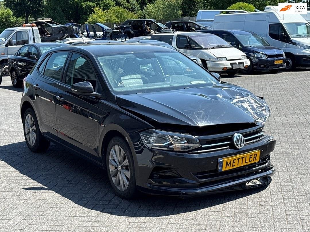 Volkswagen Polo 1.0 TSI Highline , Airco , PDC , Navi, Gebruikt, Euro 6, 95 pk, Zwart