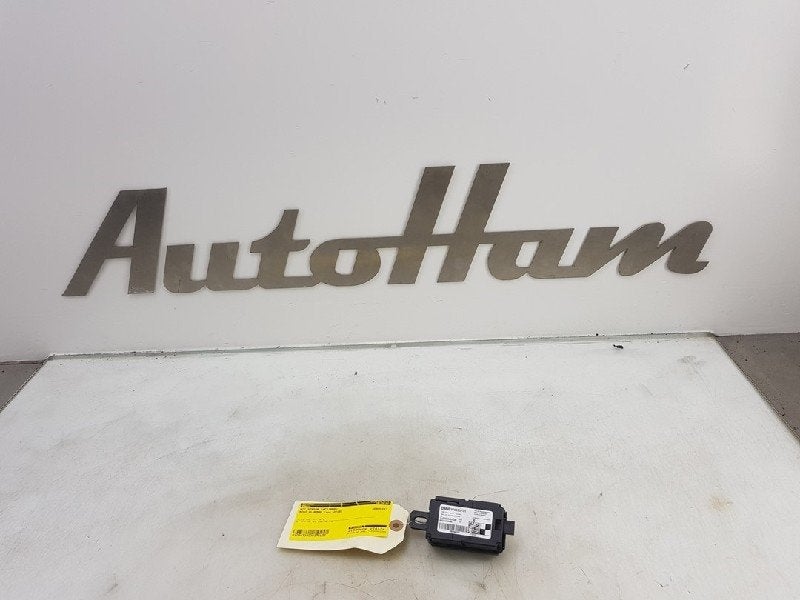 ANTENNE Mini Clubman (F54) (01-2014/02-2024) (|8706502|), Continental AG, Continental-Plaza 1
30175  Hannover, DE, Mail_service@conti.de