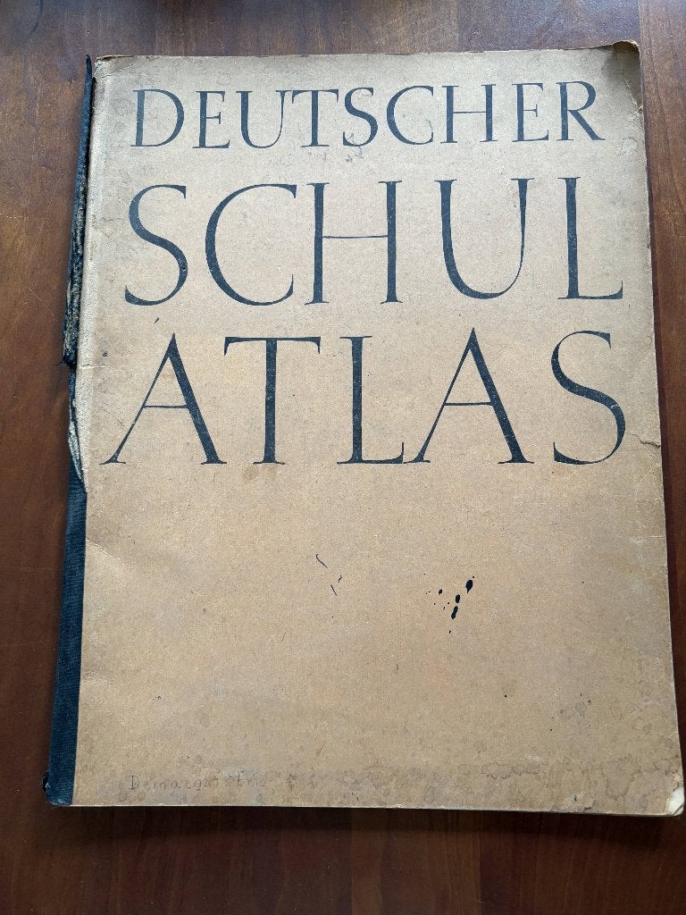 Gratis ophalen: Deutscher Schul Atlas, Enlèvement
