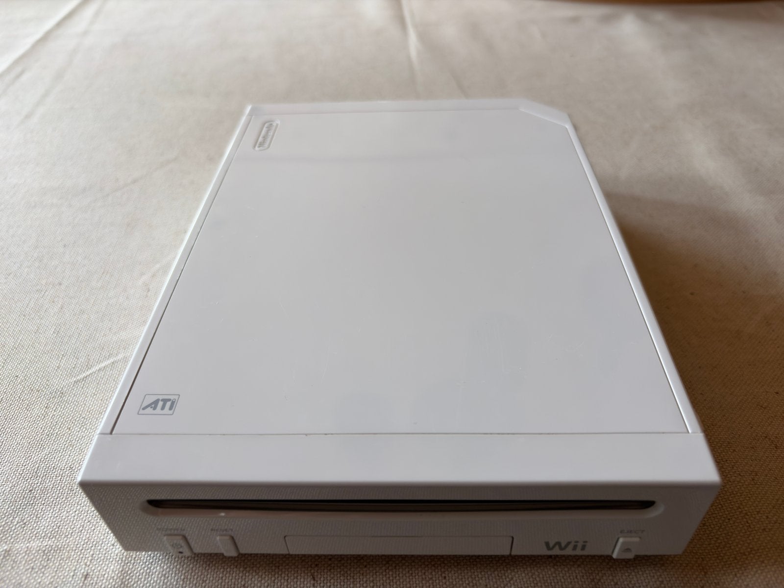 Nintendo Wii complète avec accessoires et jeux, Consoles de jeu & Jeux vidéo, Enlèvement, Comme neuf, Avec 2 manettes, Avec jeux
