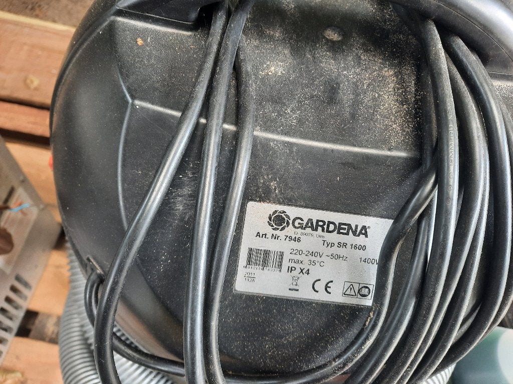 Zwembadstofzuiger Gardena, Tuin en Terras, Ophalen, Gebruikt, Overige typen