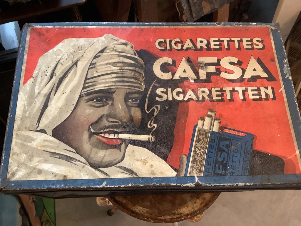 Oud sigaretten doos 1930 !, Ophalen