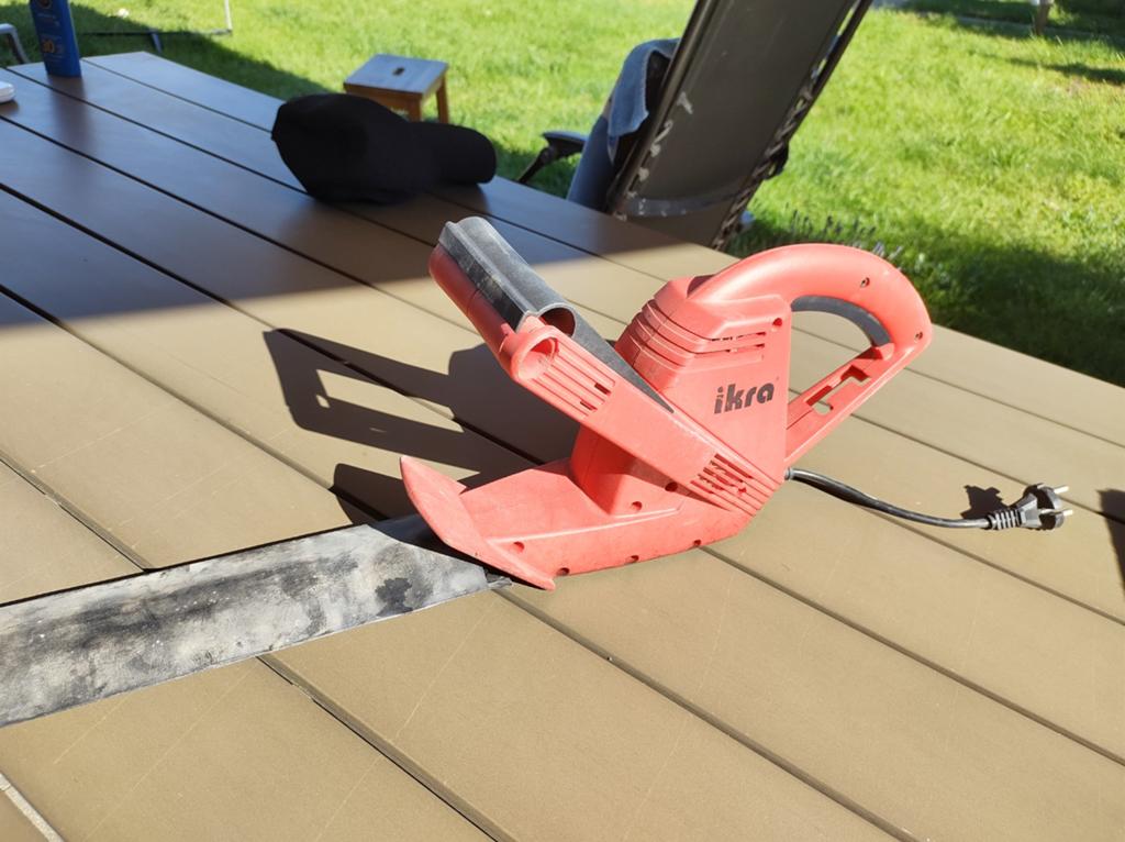 Ikra electrische haagschaar/ heggenschaar 40 cm, Tuin en Terras, Ophalen, Gebruikt, Elektrisch, Ikra