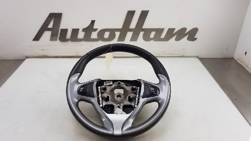 STUUR Renault Clio IV Estate / Grandtour (7R), Auto-onderdelen, Gebruikt, Renault, Peter-Huppertz-Straße 5
51063  Köln, DE, Dialog.deutschland@renault.de