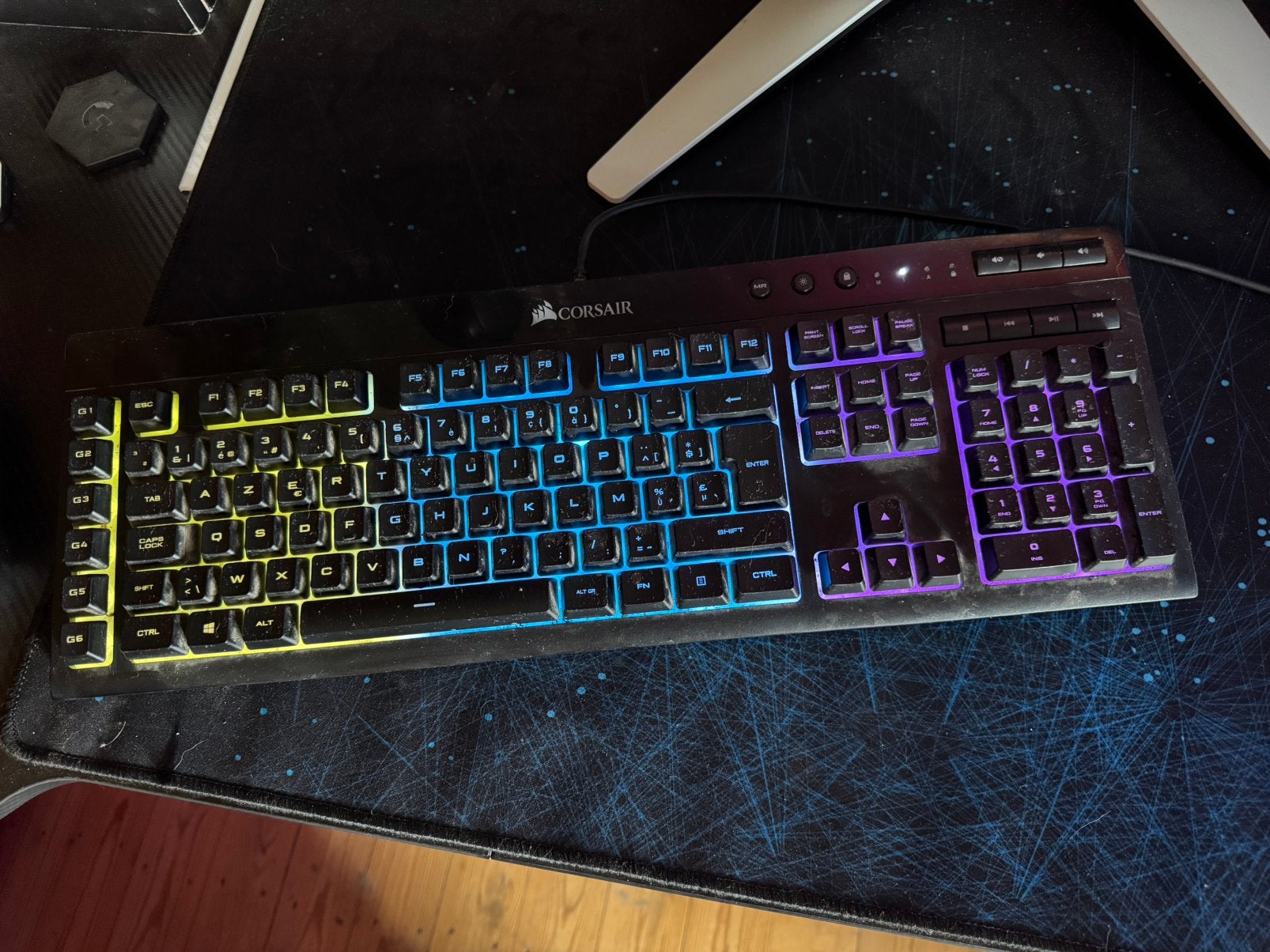 Clavier gaming corsair K55 RGB, Informatique & Logiciels, Claviers, Enlèvement ou Envoi, Comme neuf
