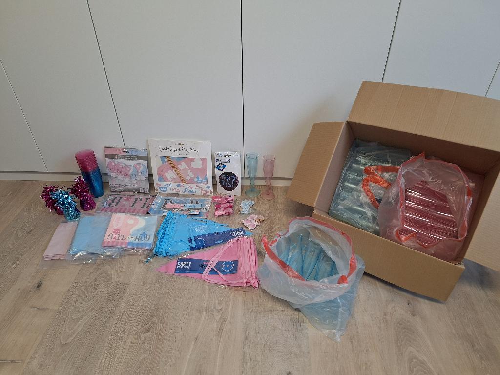 Compleet groot gender reveal pakket, Enlèvement, Comme neuf, Article de fête