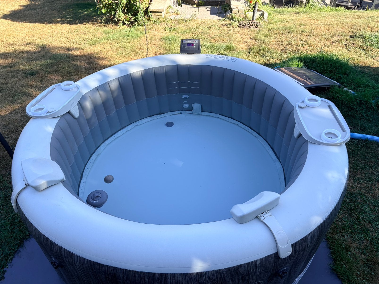 Jacuzzi Intex Greywood, Tuin en Terras, Bubbelbaden en Hottubs, Ophalen, Zo goed als nieuw, Afdekzeil
