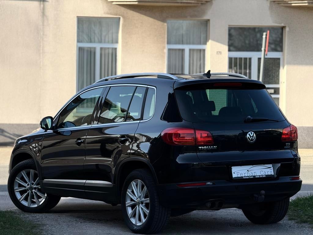 Volkswagen Tiguan 1.4 TSI • GPS • LED • Panoramadak, Auto's, 4 cilinders, Zwart, Leder, 5 deurs