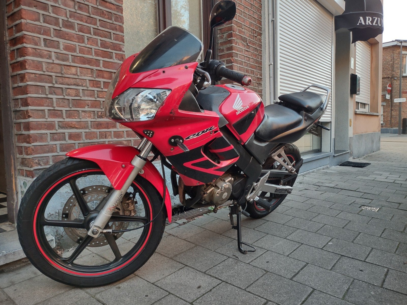 Honda CBR 125 R, Motoren, Gebruikt, 125 cc, 11 kW of minder, Handgeschakeld
