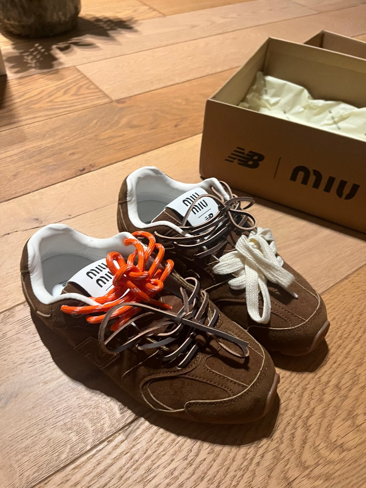 Basket new balance x miu miu, Kleding | Dames, Ophalen of Verzenden, Zo goed als nieuw