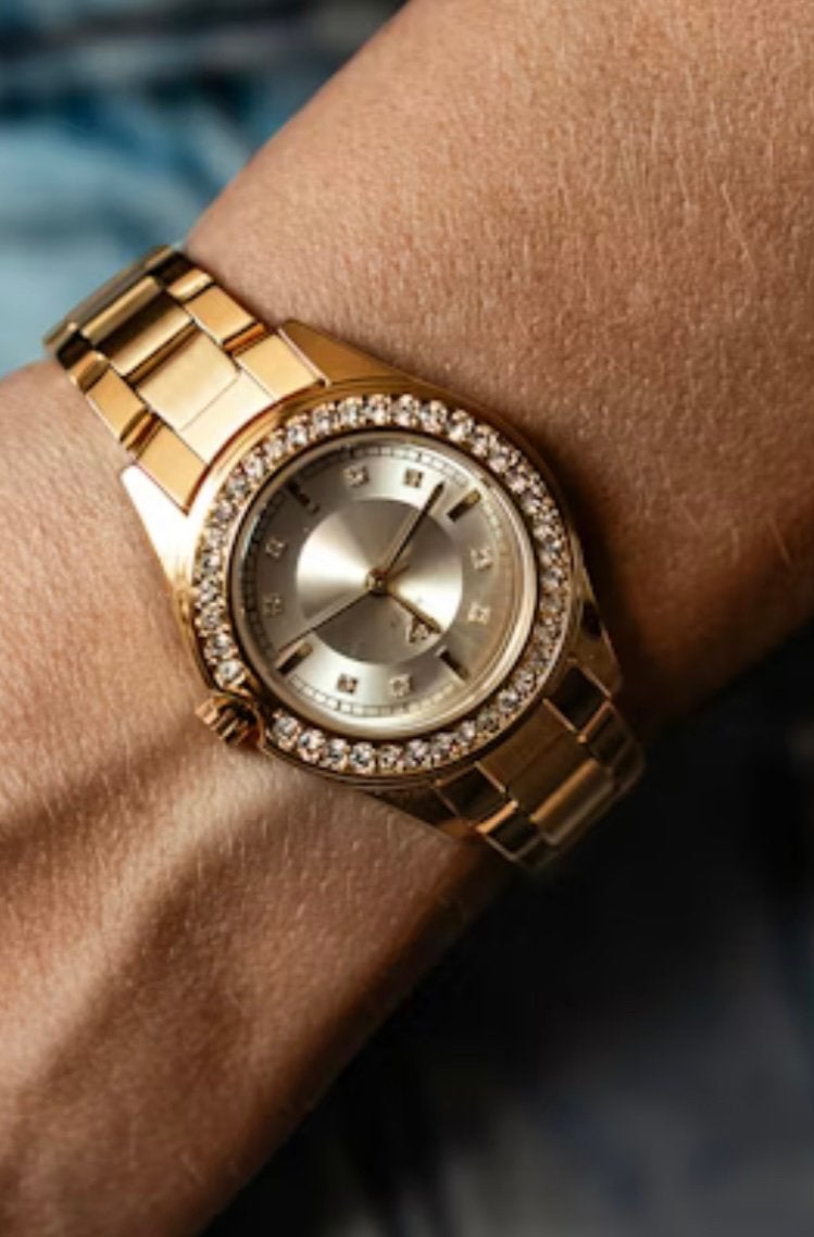 Montre pour femme hodler Bellinzona, Autres marques, Or, Enlèvement, Avec strass