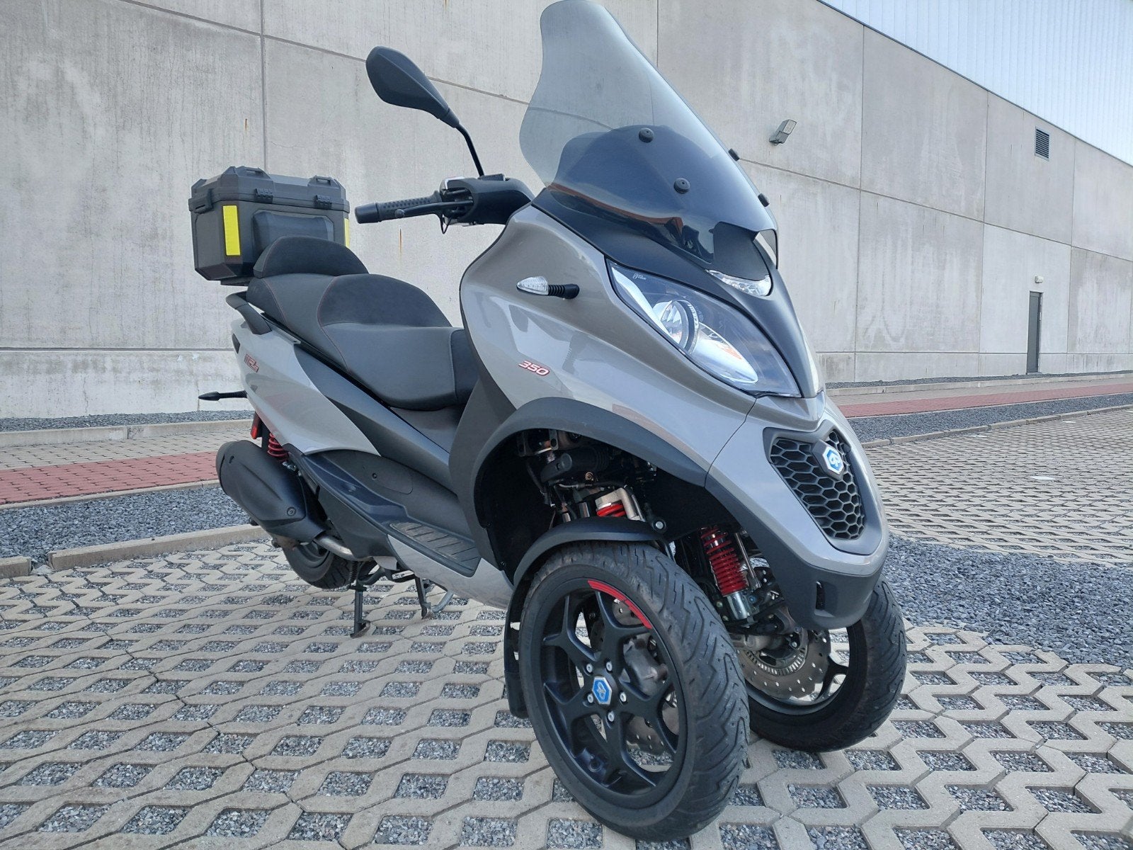 piagio mp3 350cc sport  2020, Motoren, Motoren | Piaggio, Particulier, Scooter, ABS