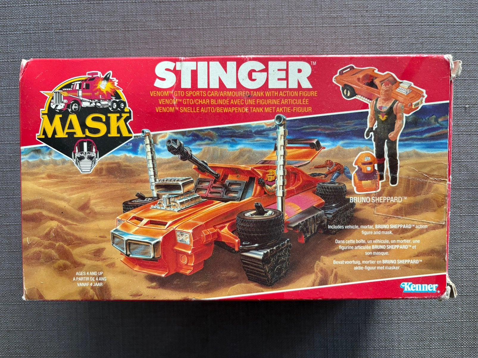 M.A.S.K. Stinger - Doos, voertuig en poppetje, Ophalen of Verzenden, Overige typen