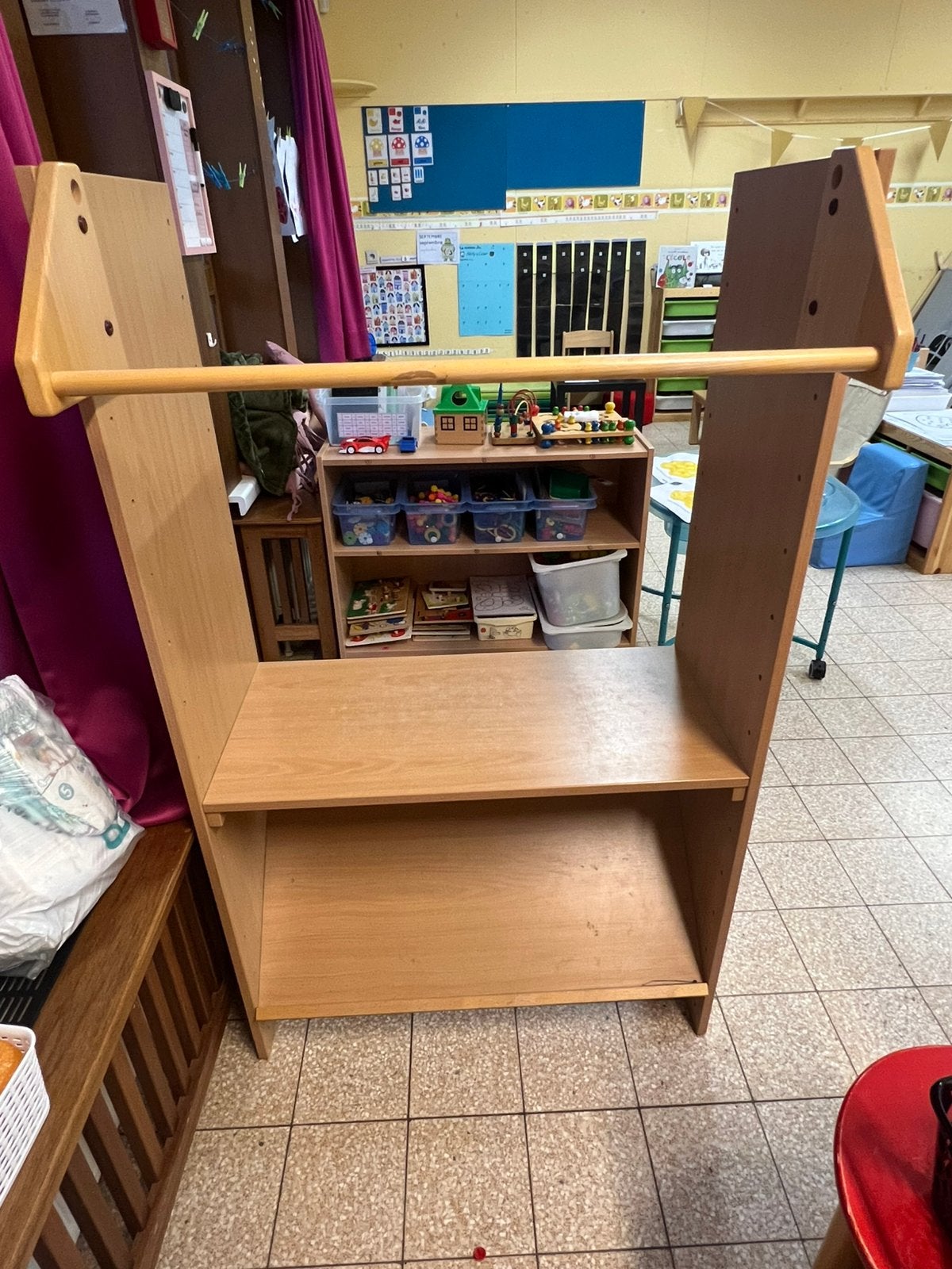 Magasin en bois, Enlèvement, Utilisé, Meuble ou Kitchenette