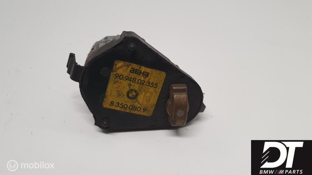 Kachelklep motor BMW 3-serie E36 E34 E32 E31 64118350080, Enlèvement ou Envoi, Utilisé, BMW, BMW