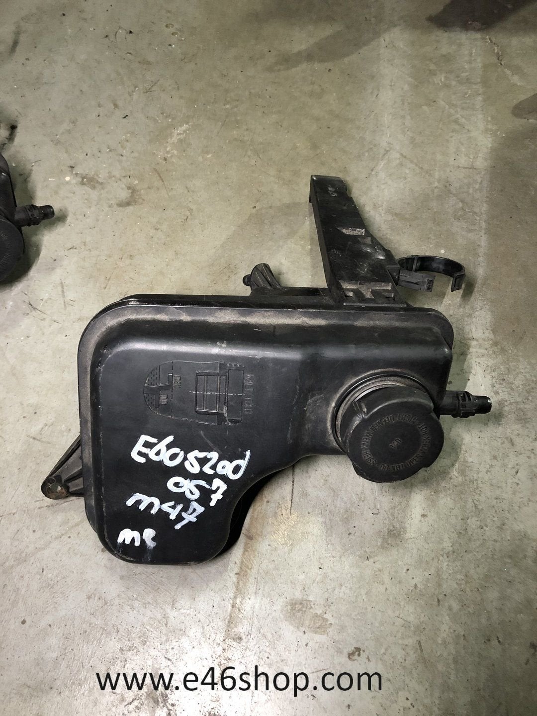 KOELVLOEISTOFTANK BMW 5 SERIE E60 E61 DIESEL, Gebruikt, -, -, Ophalen of Verzenden