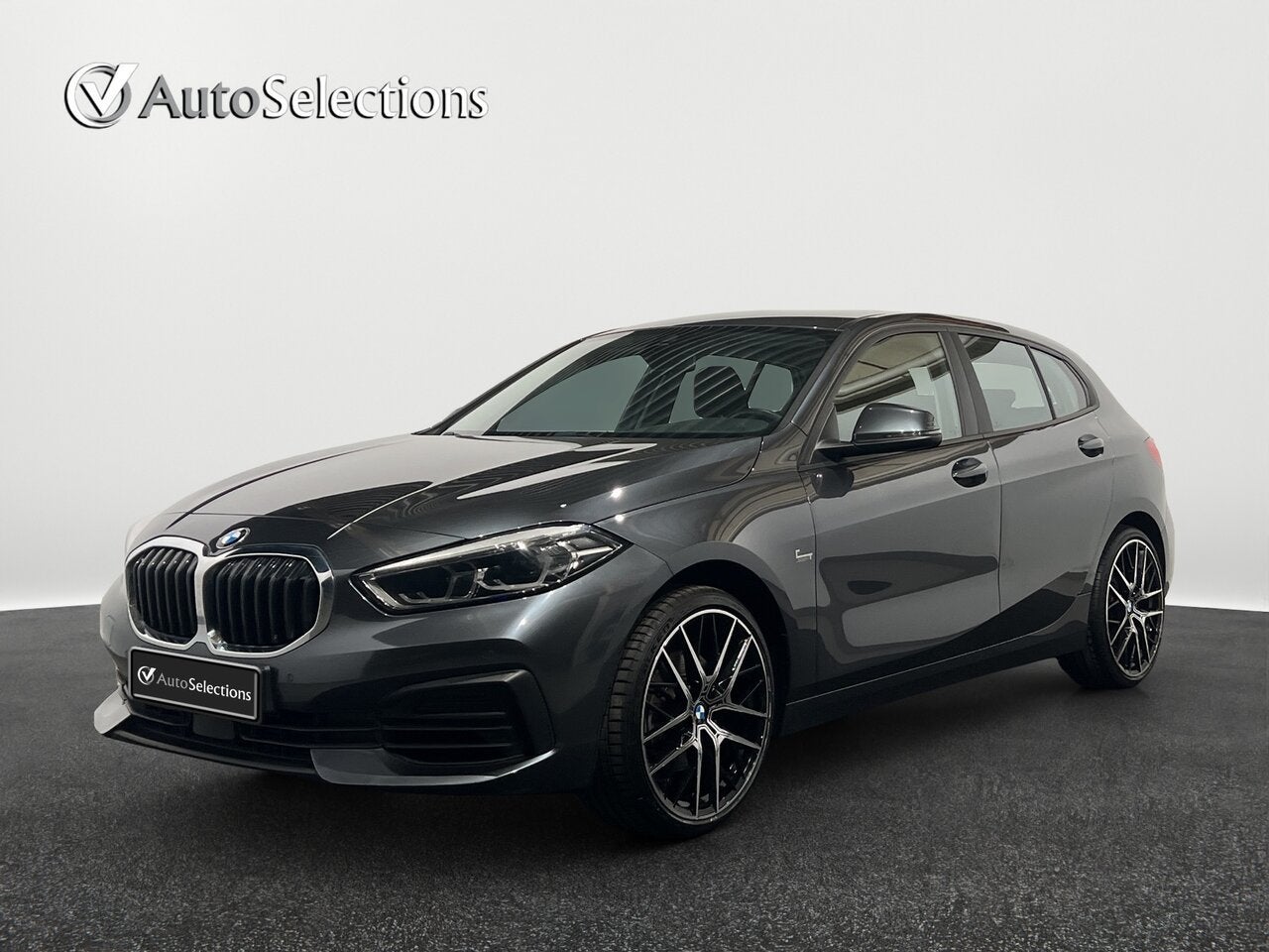 BMW 116 Navi/Alu/Pdc, 0 kg, Zwart, 0 kg, Particulier