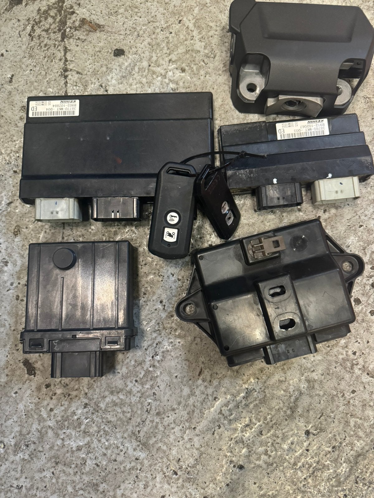 Honda xadv 750 sloten set compleet start klaar ecu scu, Motos, Enlèvement, Comme neuf
