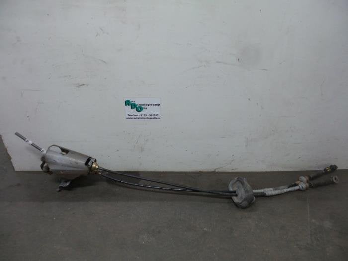 Versnellingsbak Mechaniek van een Opel Vivaro (Vivaro 01-), Gebruikt, -, -, Opel