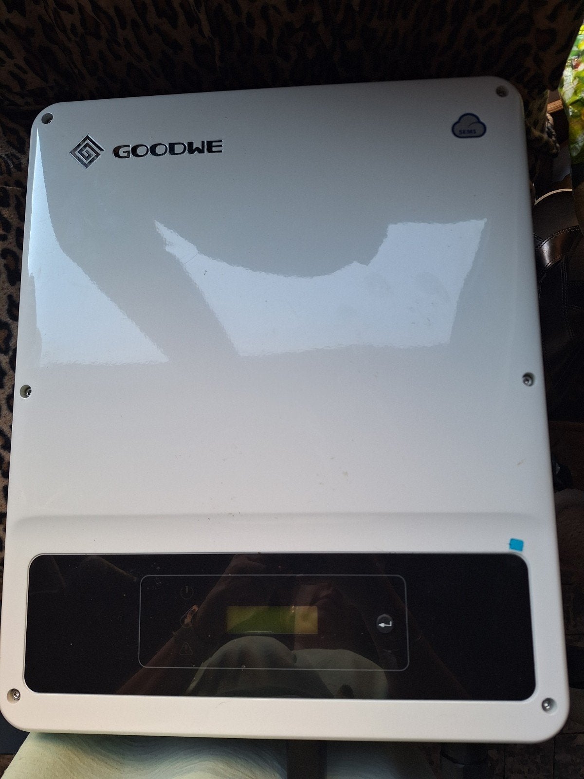 GoodWe Grid-Tied PV Inverter, Ophalen