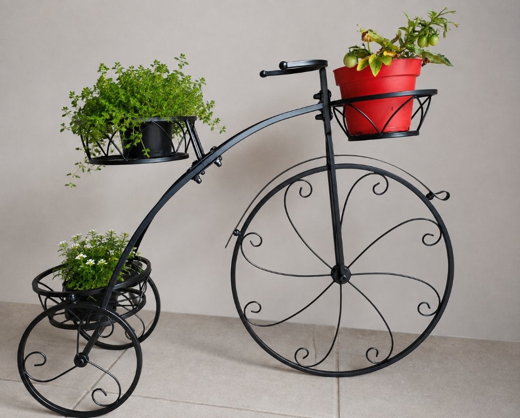 Decoratieve plantenstandaard met 3 houders -  driewieler, Nieuw, Ophalen of Verzenden, 30 tot 60 cm, Metaal