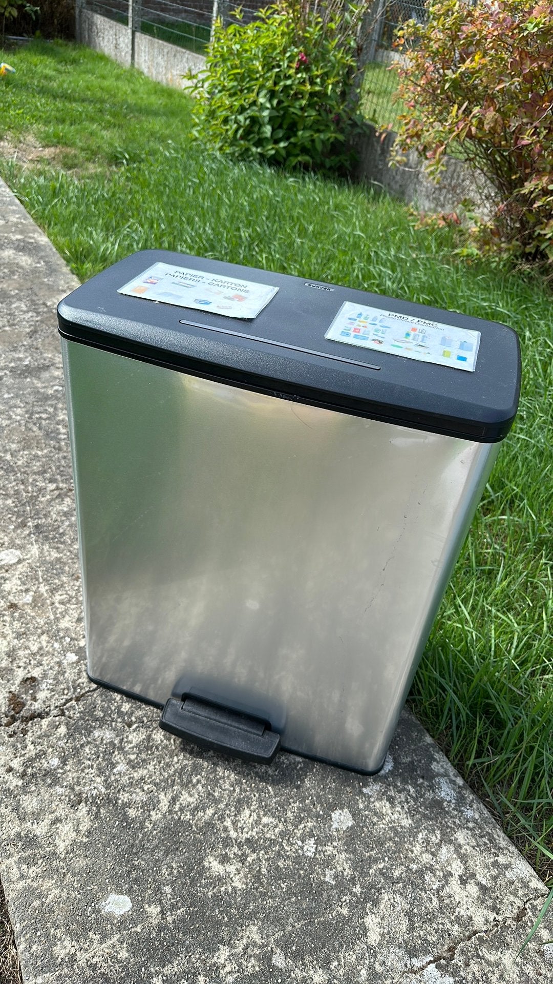 Dubbele vuilnisbak van 26L + 26L met voet, Huis en Inrichting, Ophalen, 50 – 75, Kunststof, Met pedaal