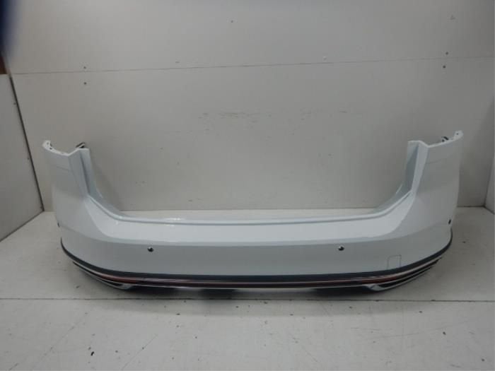 VW Passat B8 Alltrack Achterbumper Highline 4PDC LC9A, Enlèvement ou Envoi, Utilisé, Arrière, Pare-chocs
